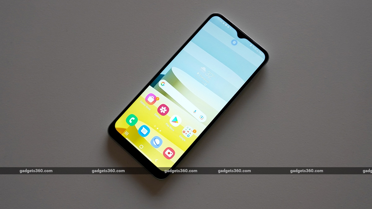 Read more about the article Ulasan Samsung Galaxy A22 5G: Sangat Dilupakan