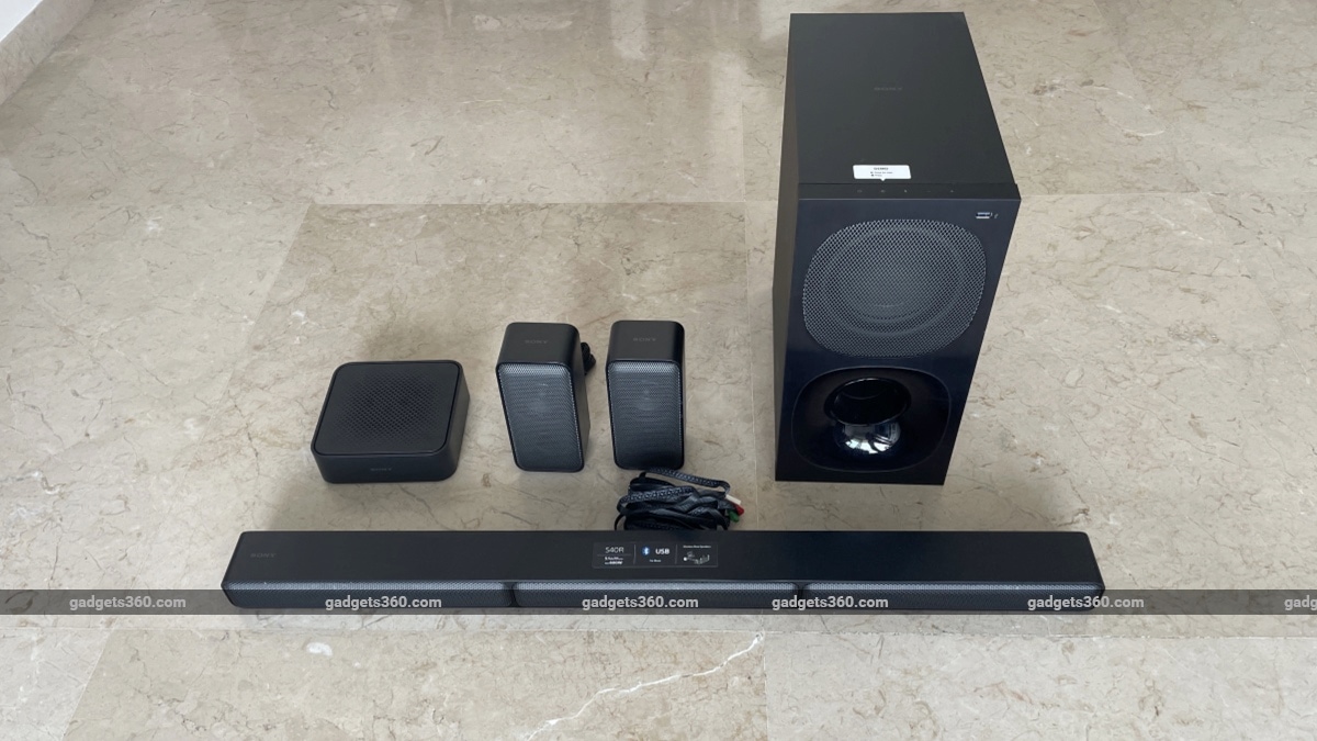 Read more about the article Ulasan Soundbar Home Theater Sony HT-S40R 5.1 Channel: Suara Surround yang Tepat dengan Harga Yang Wajar