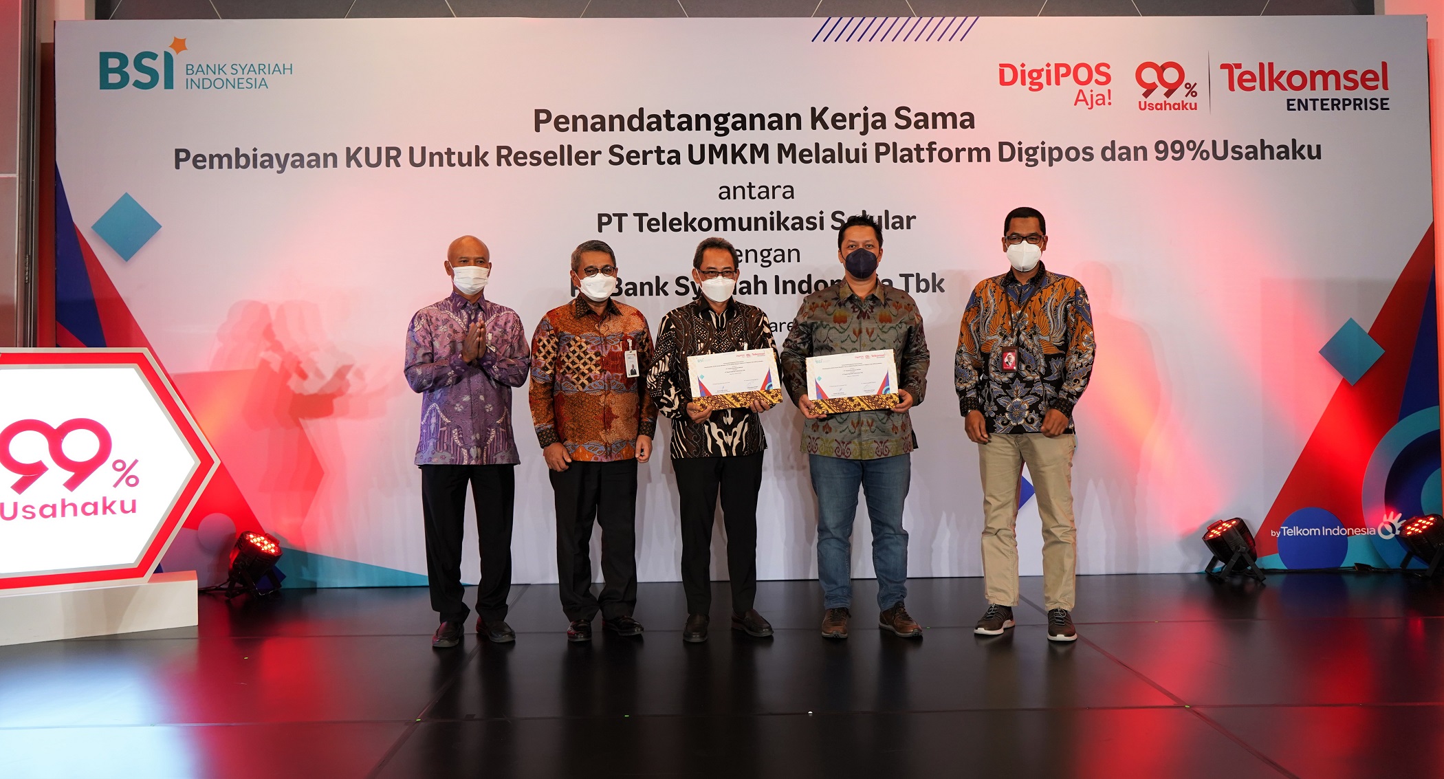 Read more about the article Telkomsel Hadirkan KUR Syariah Untuk Pembiayaan Mitra Reseller dan Pelaku UMKM Melalui Platform 99% Usahaku dan DigiPOS Aja!