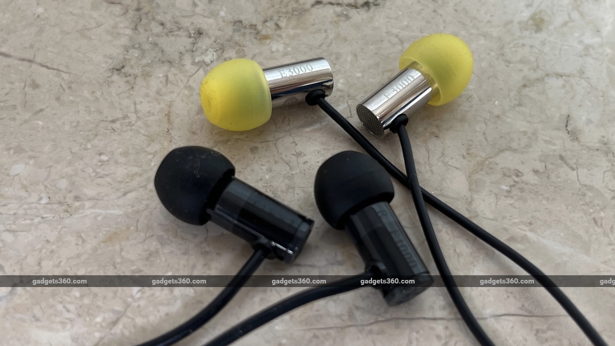 Read more about the article Ulasan Final Audio Earphone Kabel E3000C dan E1000C: Teknik Audiophile Jepang Untuk Semua Orang