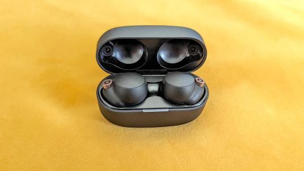 Read more about the article Inilah 10 Earbud Nirkabel Terbaik yang Harus Dibeli di 2022