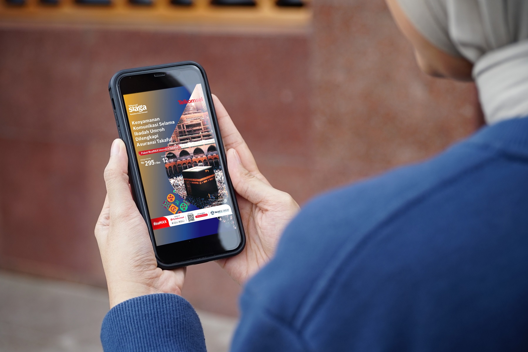 Read more about the article Telkomsel Hadirkan Paket Bundling Internet RoaMAX Umroh – Takaful, Lengkapi Kenyamanan Konektivitas Digital Pelanggan Selama Umrah di Tanah Suci dengan Proteksi Asuransi Perjalanan Takaful